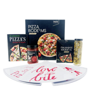 Pakket-49-scaled Small Pizza